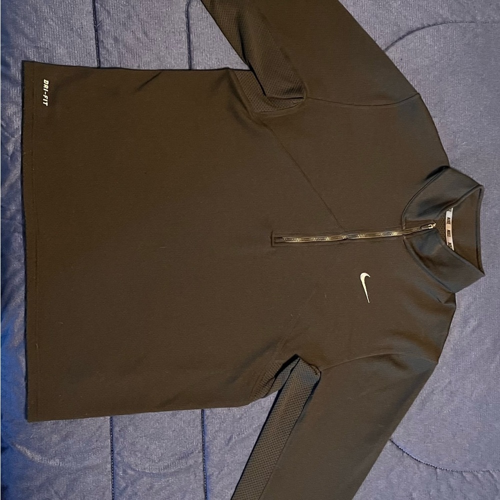 Nike Dri Fit Men's 1/4 Zip Sweater - Black